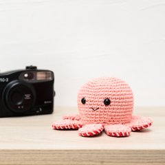 Polvo do humor rosa em amigurumi - Art Familiar Artesanato