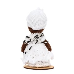 Preta velha em amigurumi - Art Familiar Artesanato