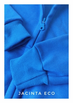 CAMPERA AZUL CLARO SIMPLE