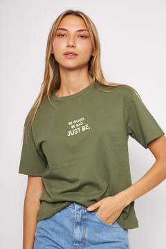 REMERA JUST BE - comprar online