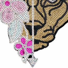 1067 Tigre con flores - Hook Bordados