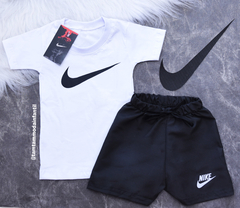 Conjunto Nike Branco/Preta Camisa Verão