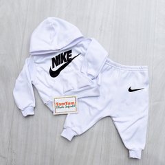 CONJUNTO MOLETOM NIKE BRANCO - Tam Tam Moda Infantil