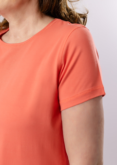 Blusa Lírio coral - comprar online