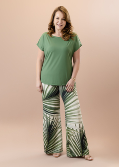 Conjunto (Calça Floresta + Blusa Orquídea verde oliva)