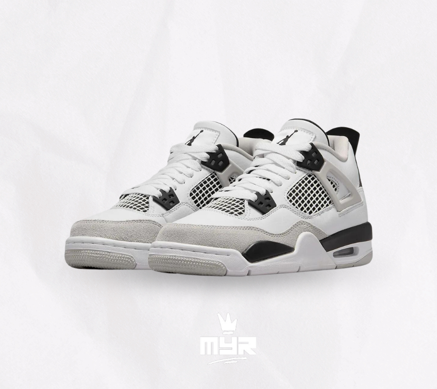 Air Jordan retro 4 'Military Black' - MYR SNEAKERS