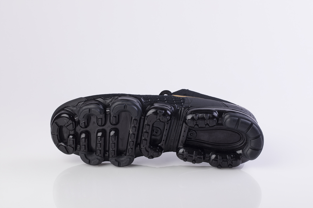 Rose gold and shop black vapormax