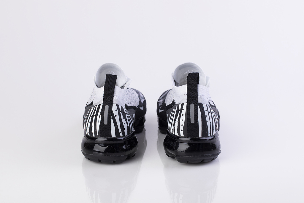 Air Vapormax Flyknit 2.0 Zebra MYR SNEAKERS