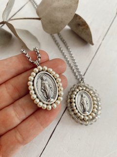 Medalla Virgen milagrosa perlitas - Manantial de Luz