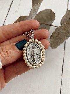 Medalla Virgen milagrosa perlitas - comprar online