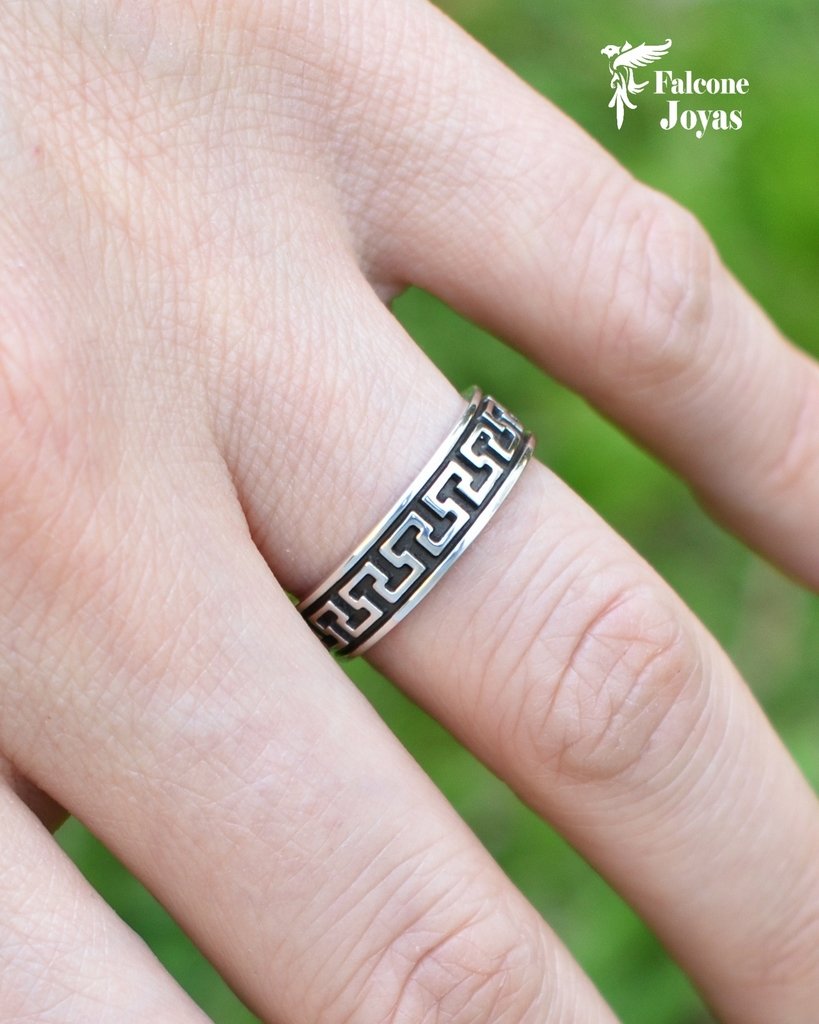 Anillo guarda griega significado new arrivals