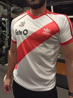 Camiseta de river fate hotsell