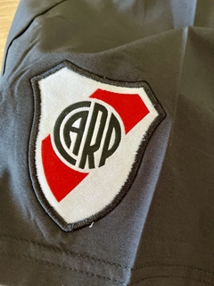 Short River Plate entrenamiento 2024 en internet