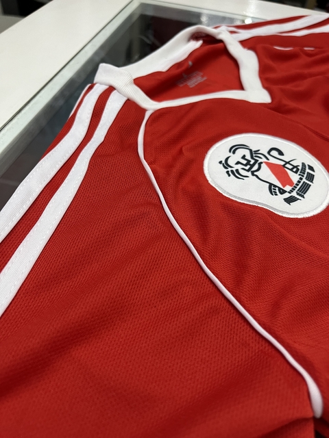 Comprar Indumentaria de Futbol en MILLO STORE