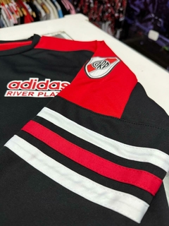 Buzo Retro '95 River Plate en internet