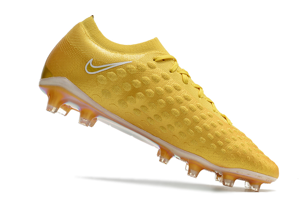 Chuteira nike cheap hypervenom dourada