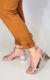 Calça feminina crepe botão perna na internet