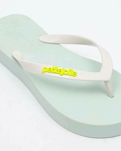 Chinelo Petite Jolie White/Soft Green PJ7321 - comprar online