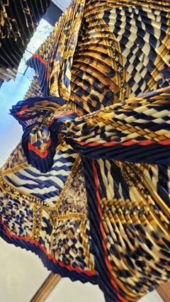 Top pañuelo Versal plisado seda estampada - tienda online