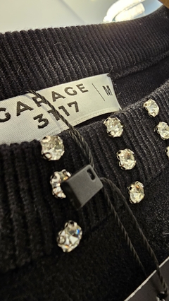Sweater Star con strass en cuello, percho y mangas importado - comprar online