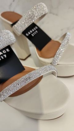 Sandalias Munich con tiras de strass plataforma importadas - comprar online