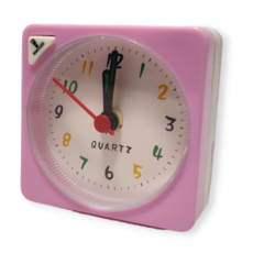 Reloj Despertador Analogico Plástico Cuadrado Mesa - comprar online