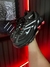 Nike Shox R4 SUPREME - Preto/ Vermelho - comprar online