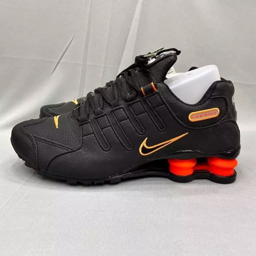 Nike shox cinza e laranja hotsell