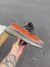 Adidas Yeezy Cinza/ Laranja - OutletFranco