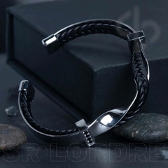 Bracelete Masculino Aço Inox e couro Cravejado de Zircônia - Pulseiras e Acessórios Masculino | Sr Lordre