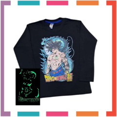 Remera DRAGON BALL KANJI KAME GLOW que BRILLA en la oscuridad 100% algodón peinado premium - comprar online