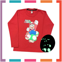 Remera MARIO que BRILLA en la oscuridad 100% algodón peinado premium