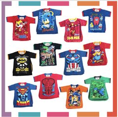 Remeras de algodón con CAPA estampa SUPER HEROES. T4 al 12