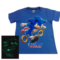 Remera SONIC que BRILLA en la oscuridad 100% algodón peinado premium - comprar online