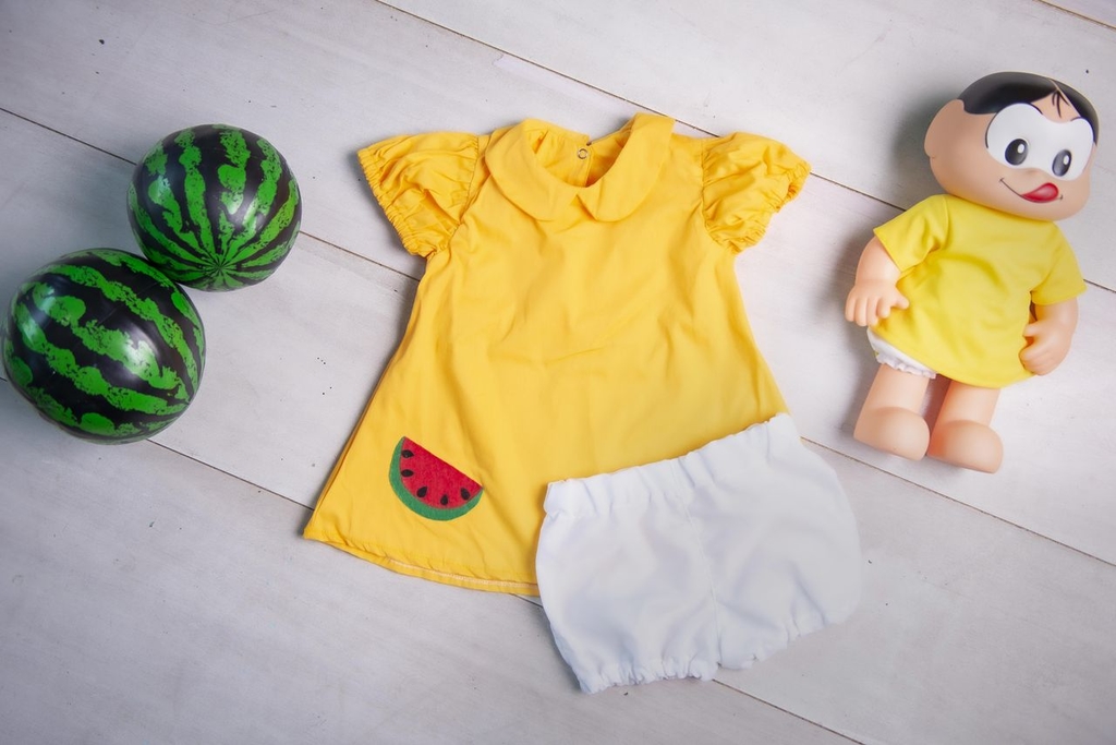 Modelo de roupa da magali sales