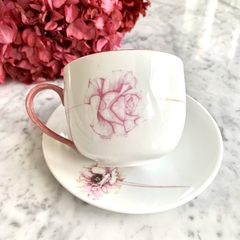 Xícara Chá Floral em Rosa