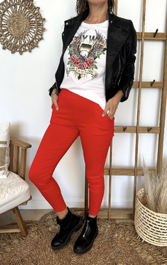 Remera Stay Wild - VERONA San Isidro — Shop your look —