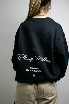 Classy Crewneck na internet