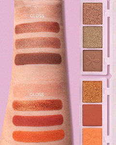 Kit de maquiagem Gloss labial e Paleta de Sombras Crush on You - SP COLORS - loja online