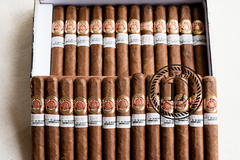 Habano Ramón Allones Small Club Coronas - Fortaleza Media - Cepo 42 - Tiempo de Fumada 30 min. - comprar online