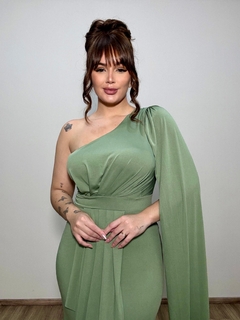 VESTIDO ALANA LONGO MULA MANGA EM TECIDO FLUITY COM DETALHES VERDE OLIVA - Vanessa Sansone Store