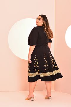 VESTIDO PLUS SIZE CLEMAIR - Morena Café Plus Size