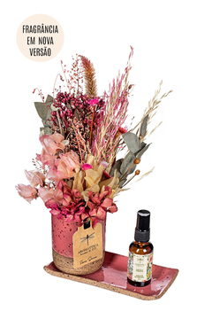 Kit Cerâmica Rosa Com Flores Secas e Aromatizante Spray Para Flores Secas Peônia e Magnólia 30ml