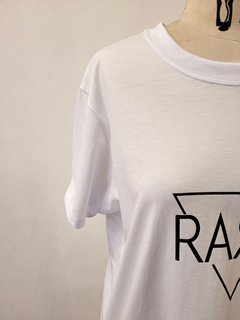 Camiseta Rara Branca - Rara Moda Feminina