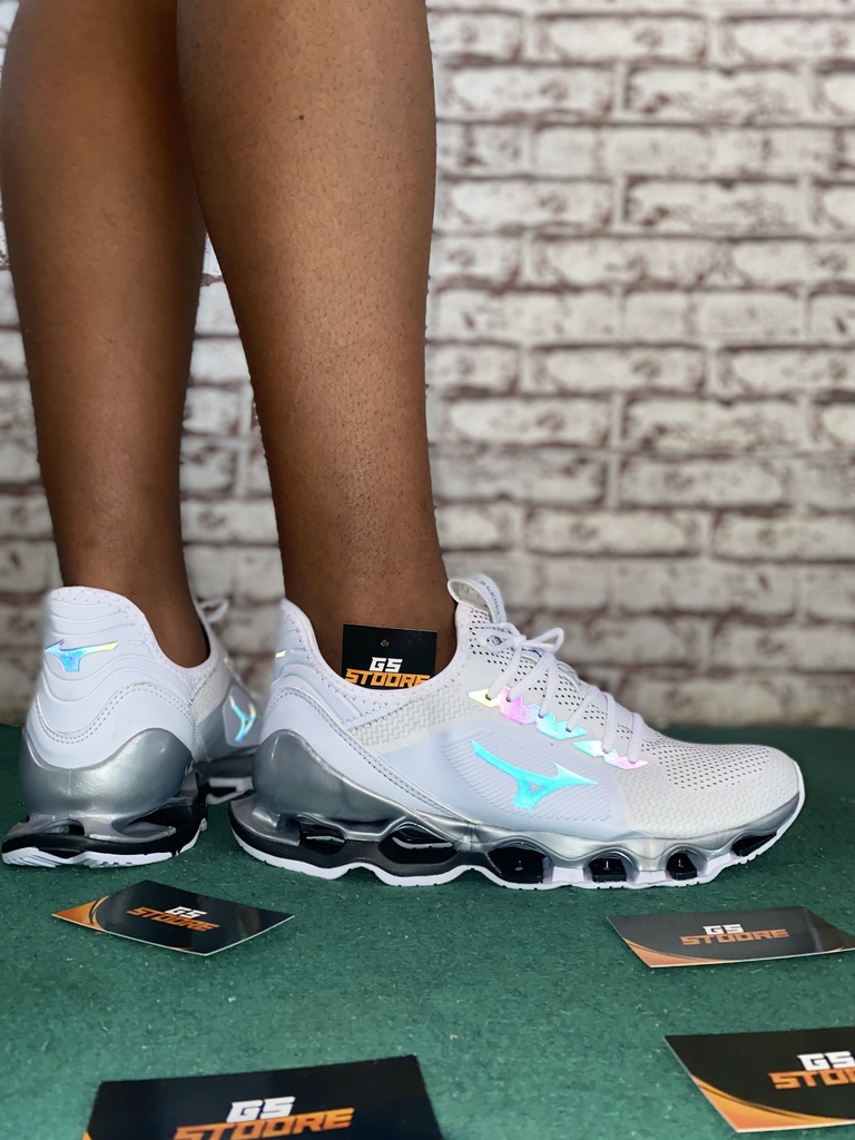 Mizuno deals camaleão branco