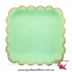 BANDEJA CUADRADO VERDE PASTEL BORDE DORADO