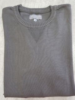 Sweater Jano escote redondo gris - comprar online