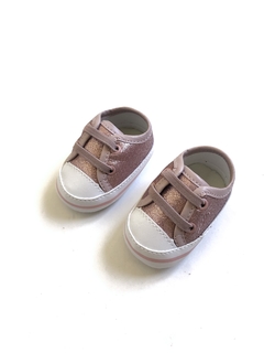 NUEVO ZAPATILLAS NO CAMINANTE ROSAS BRILLITOS CHEEKY TALLE M 9 5CM