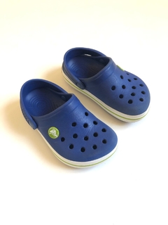 SANDALIAS CROCS AZULES CON VERDE CROCS TALLE 8 9