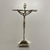 Crucifixo metal de mesa na internet